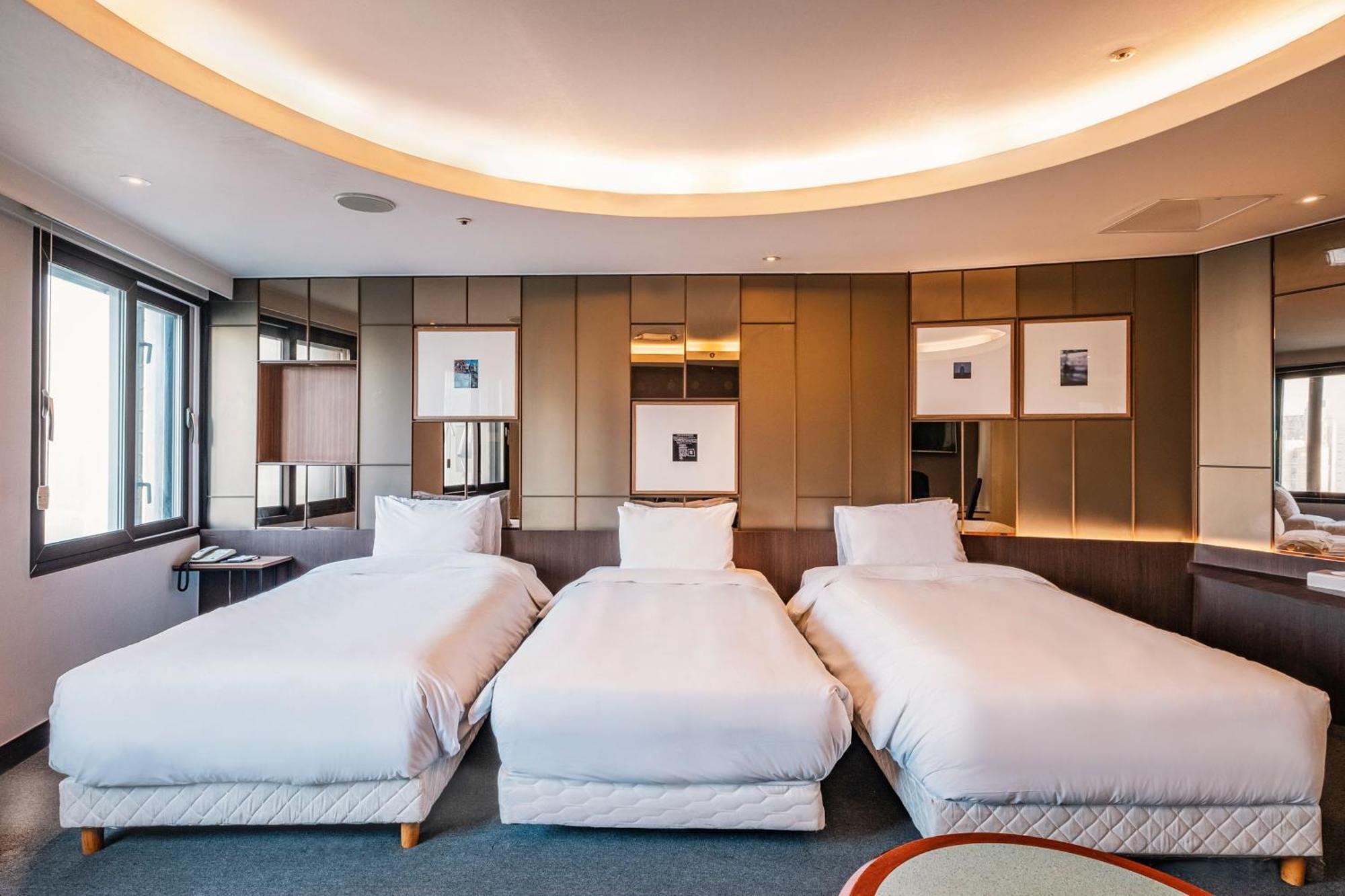 The Riverside Hotel Сеул Экстерьер фото
