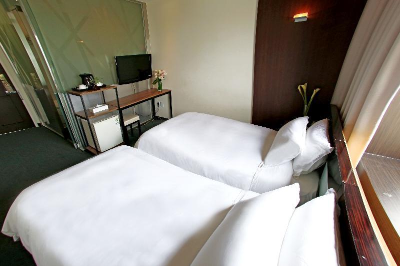 The Riverside Hotel Сеул Экстерьер фото